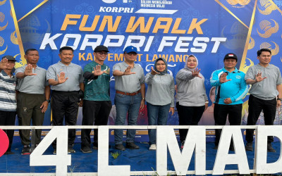 Perkuat Nilai BerAKHLAK, ASN Kemenag Ramaikan HUT Korpri Empat Lawang dengan Semangat Kebersihan