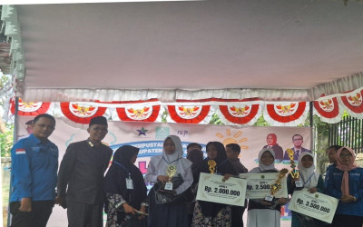 “Pahlawan Bullying”, Bawa Agatha Juarai Lomba Cerpen Tingkat Kabupaten